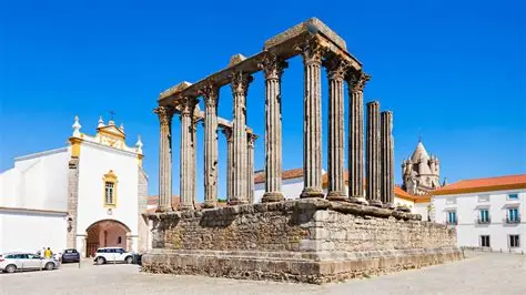 Évora