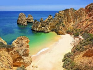 Praia do Camilo