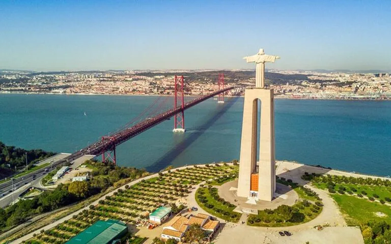 Seville to Lisbon Private Transfer