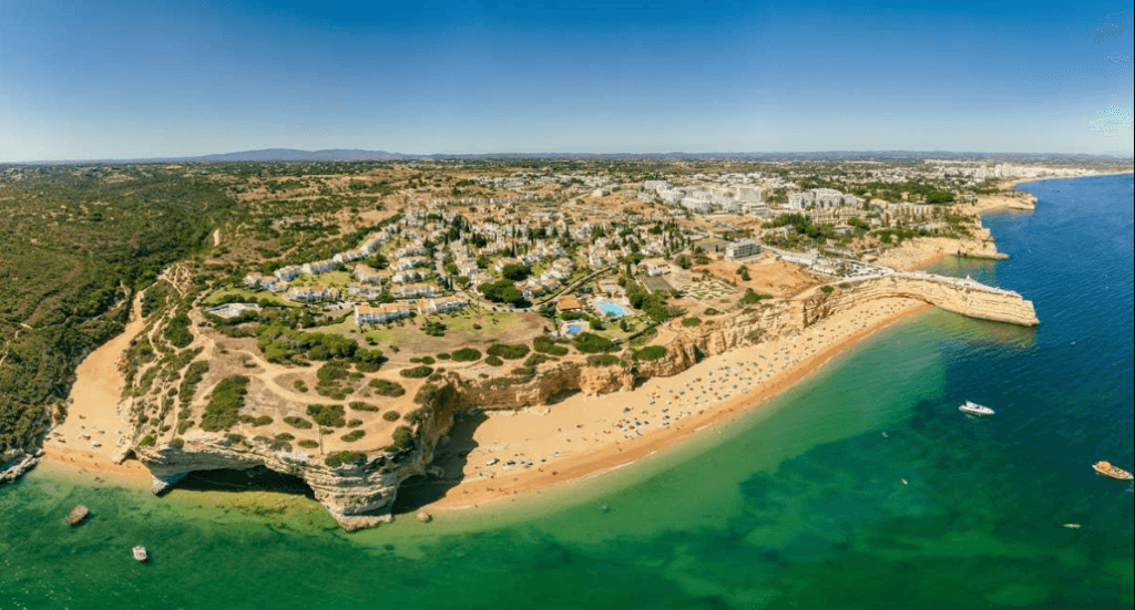 Faro Airport to Porches